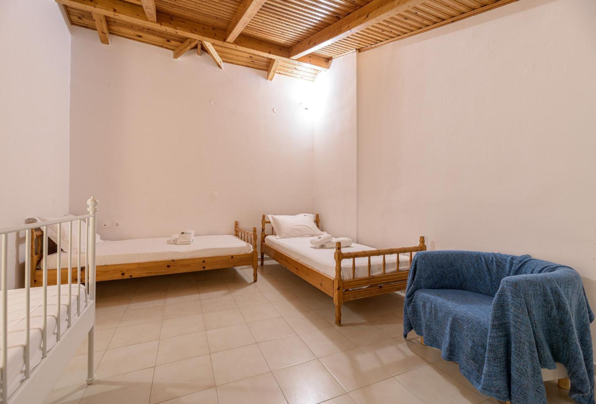 Denise Studios And Apartments Argassi Exterior foto