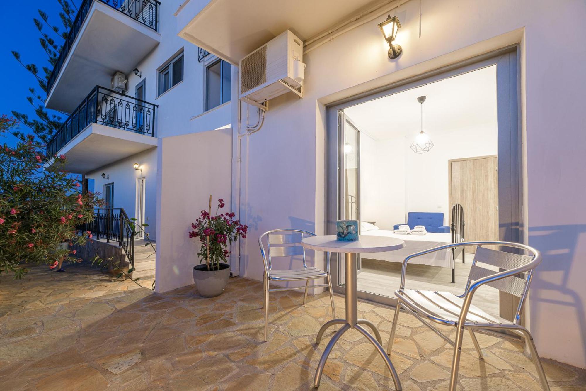 Denise Studios And Apartments Argassi Exterior foto